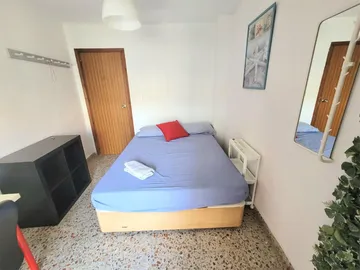 Piso en  Calle Pintor Antonio Hernández Carpe 36 - Foto 4