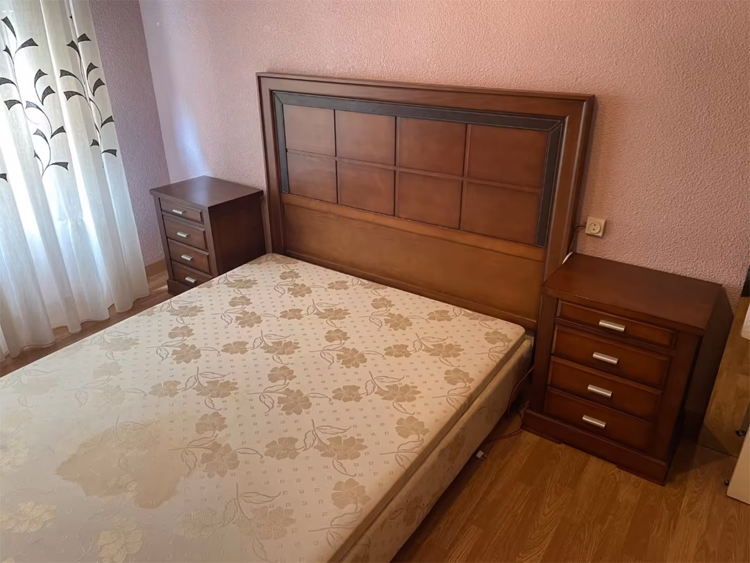 Piso en  Calle Pintor Pedro Orrente 2 - Foto 4