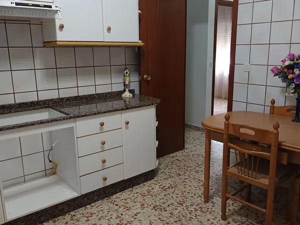 Chalet adosado en Calle Arsenio Fernández, 4 - Foto 2