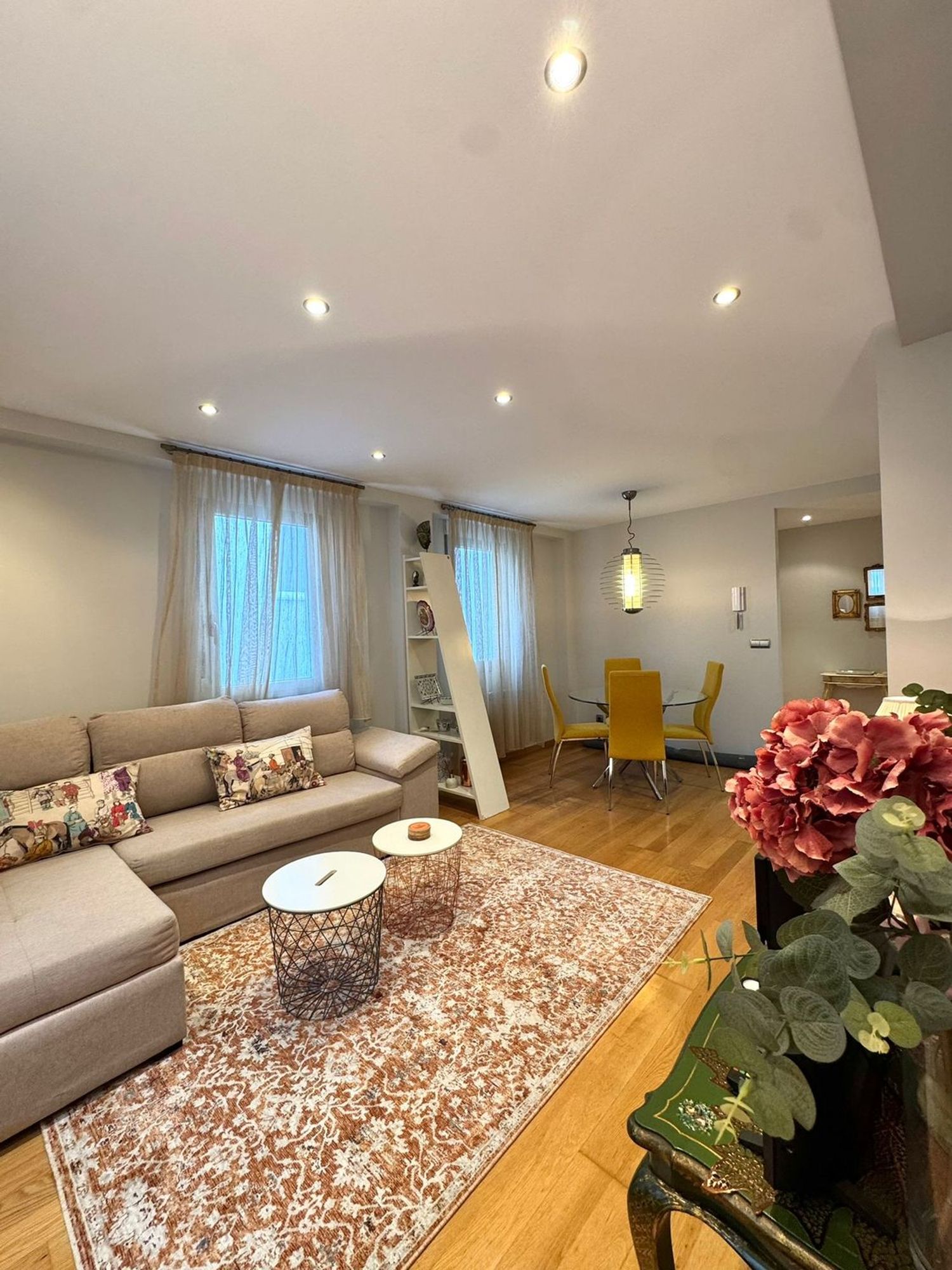 Piso en calle de Ramón Cabanillas, 2 - Foto 2