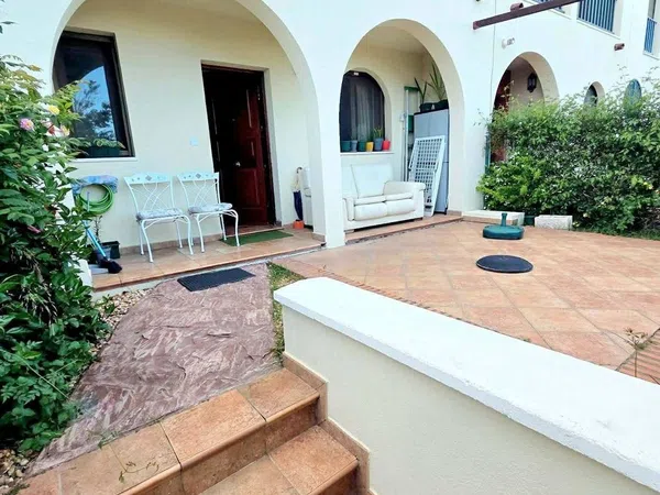 Chalet adosado en Urbanización Puente Esuri, 7 - Foto 2
