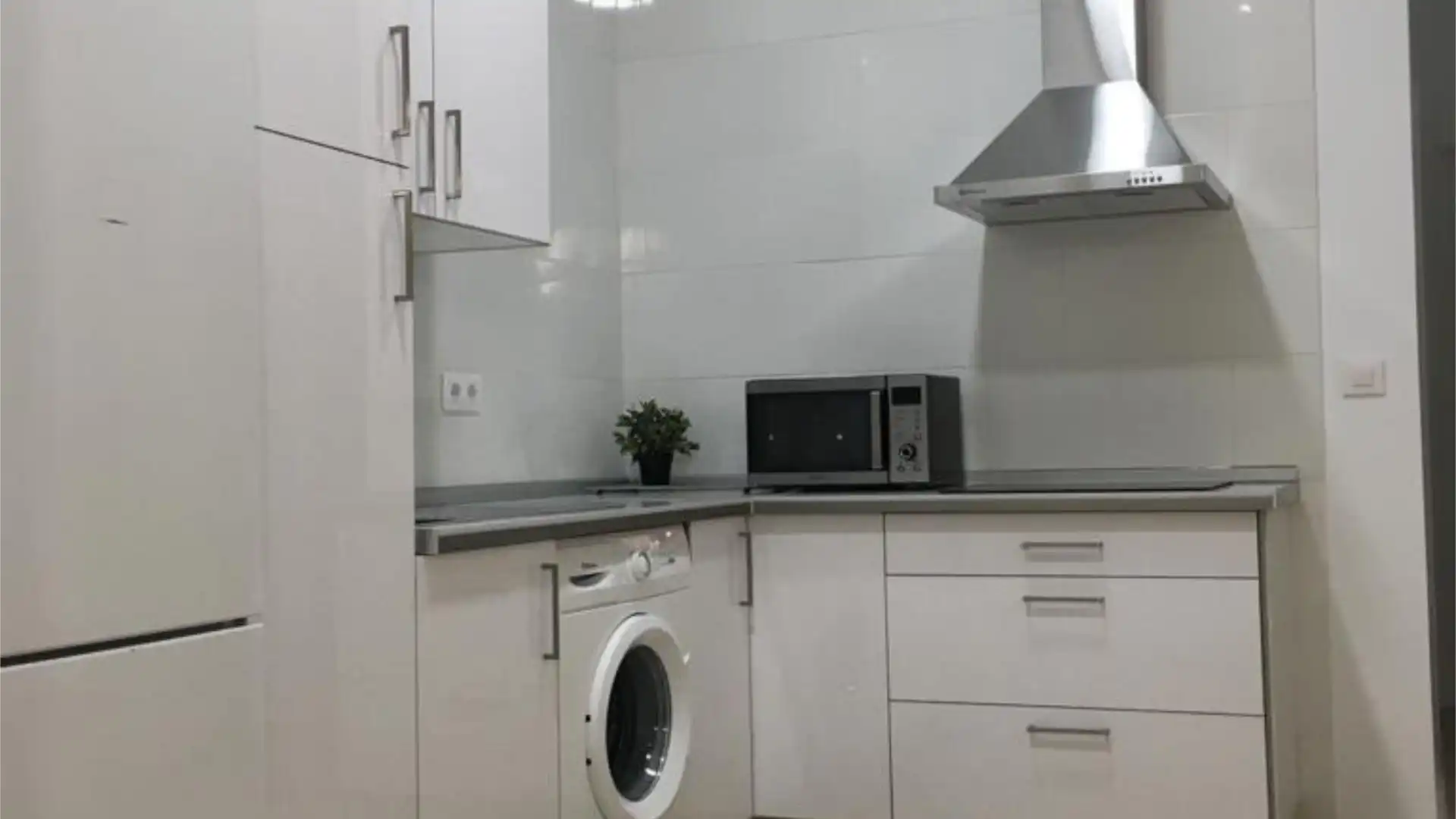 Planta baja en  Calle Clemencia Buiza 4 - Foto 5