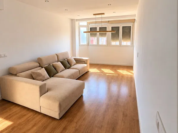 Piso en Calle de Sant Vicent Màrtir, 238, La Raiosa - Foto 1