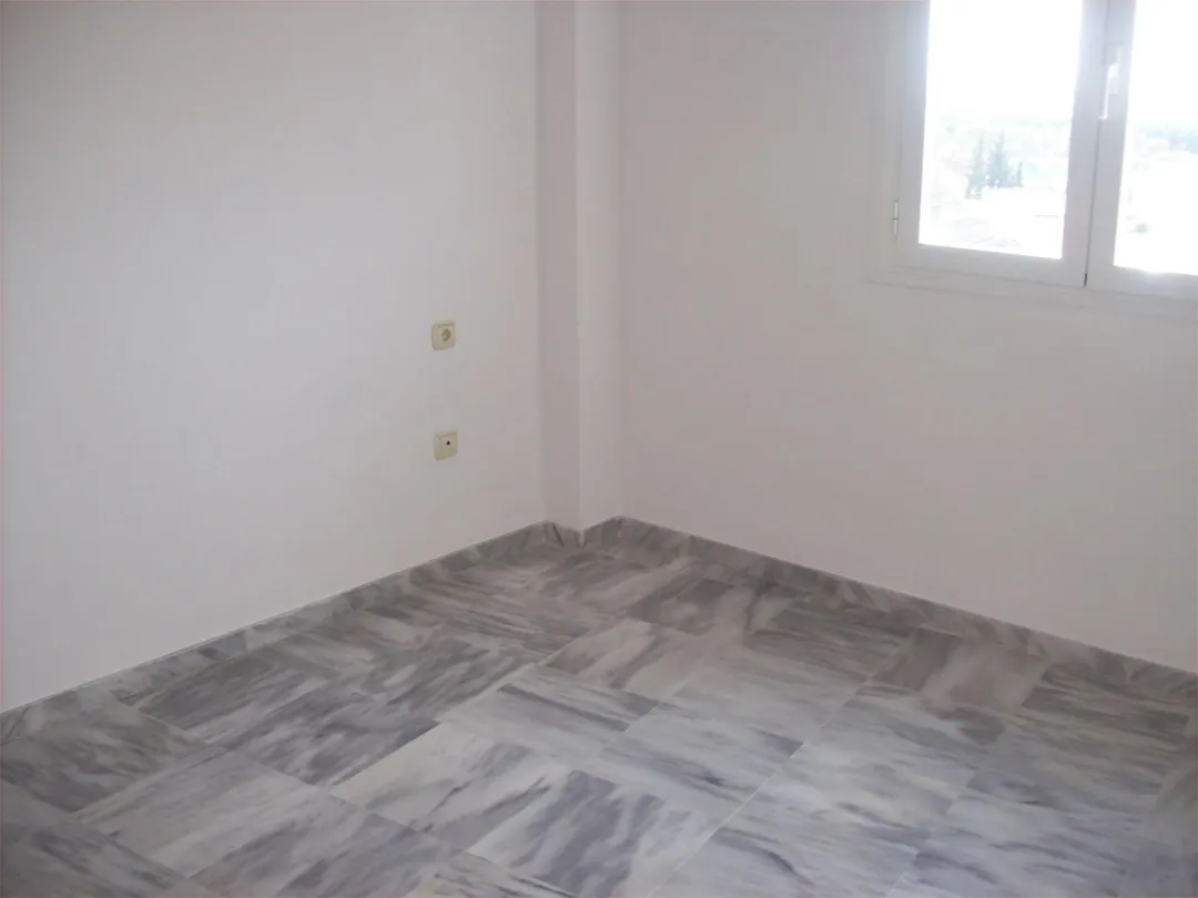 Piso en  Avenida de las Ciencias 27 - Foto 10