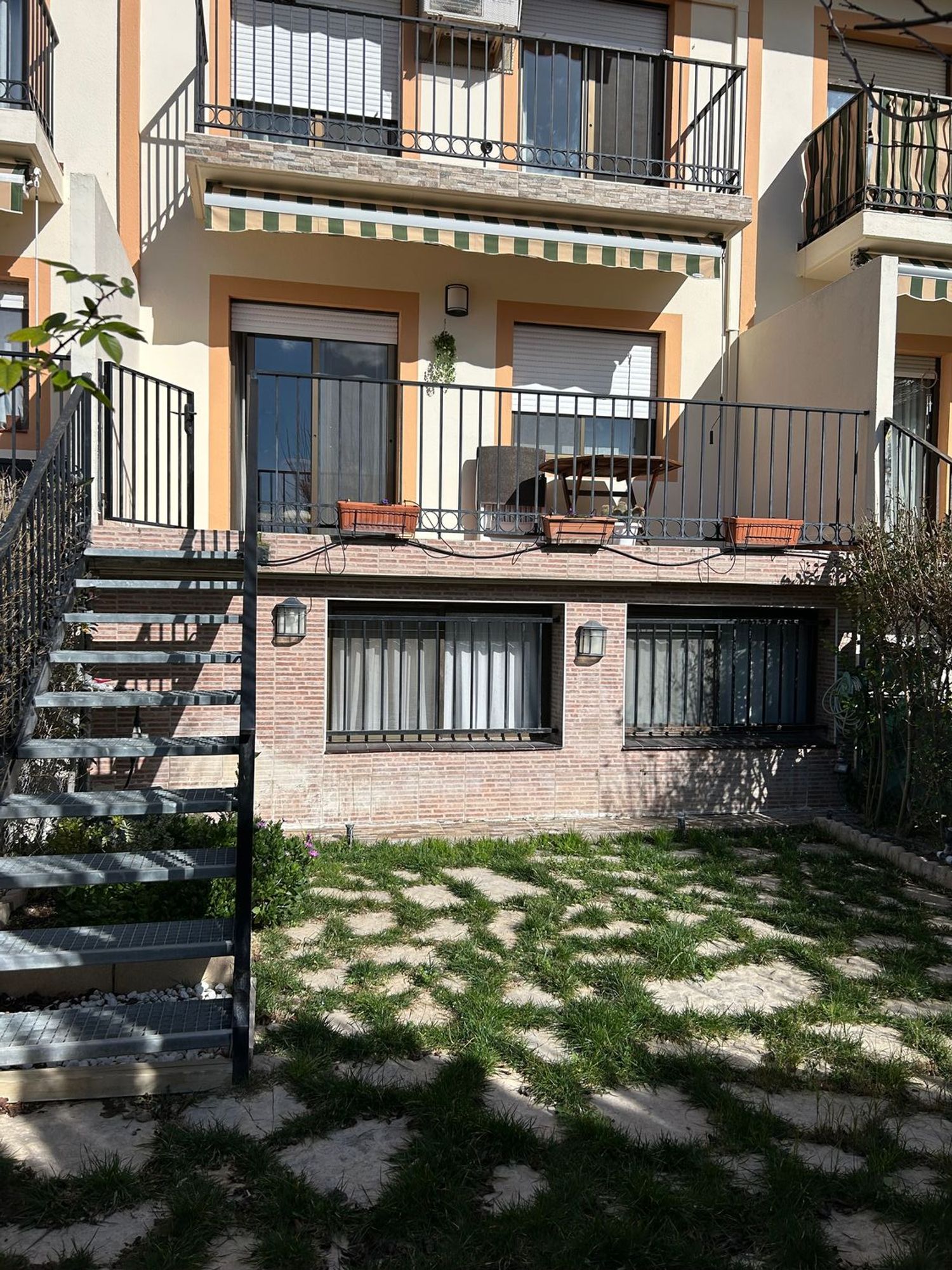 Chalet adosado en Calle de Alonso de Villalpando, 17, Cartuja Baja - Foto 11