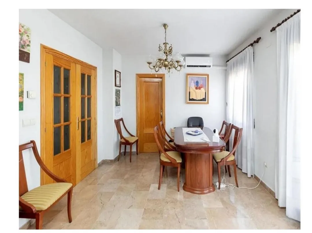 Piso en  Calle Aljibe Alto 11 - Foto 4