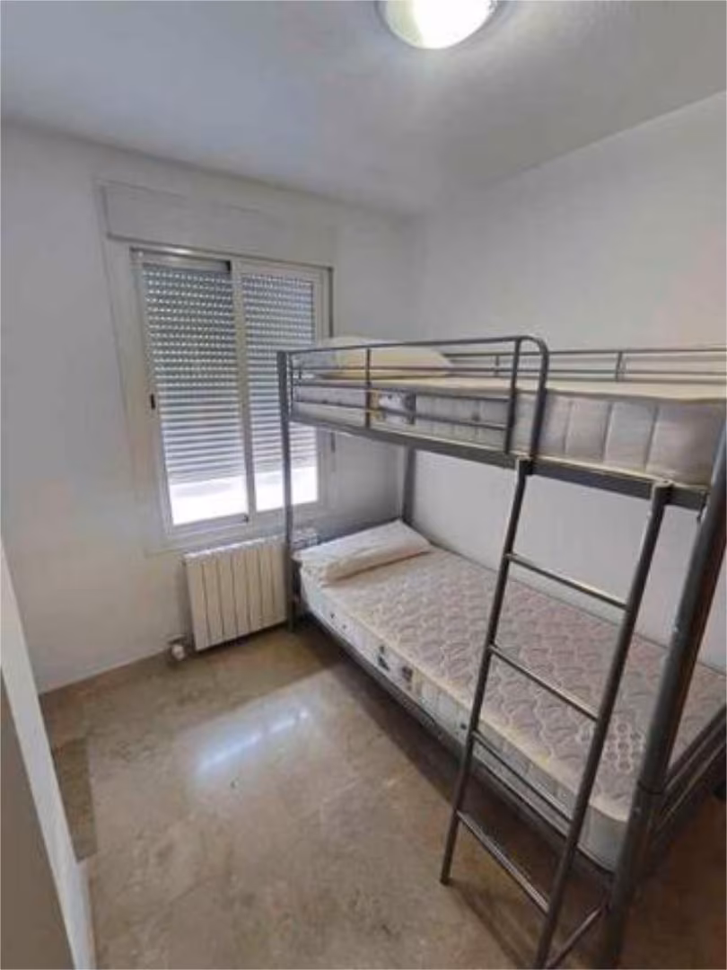 Piso en El Serrallo - Foto 4