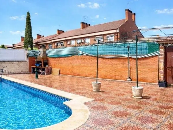 Chalet pareado - Foto 1