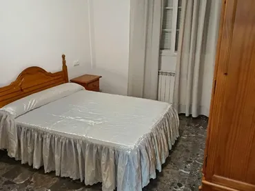Piso en  Rodrigo de Triana 19 - Foto 1