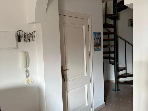 Piso en calle Nicolosa, 4 - Foto 9