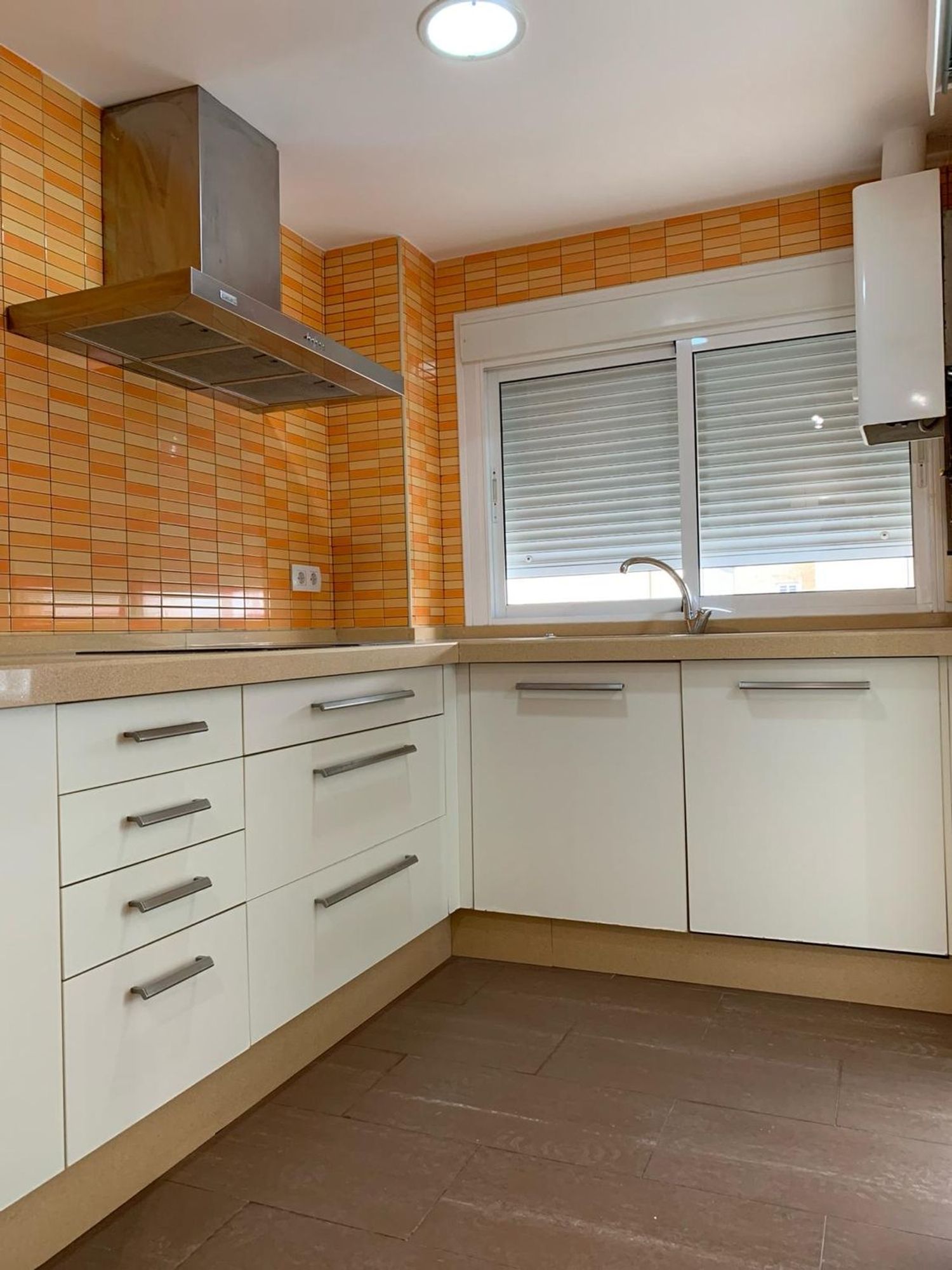 Piso en Barrio Buhaira - Huerta del Rey - Foto 17