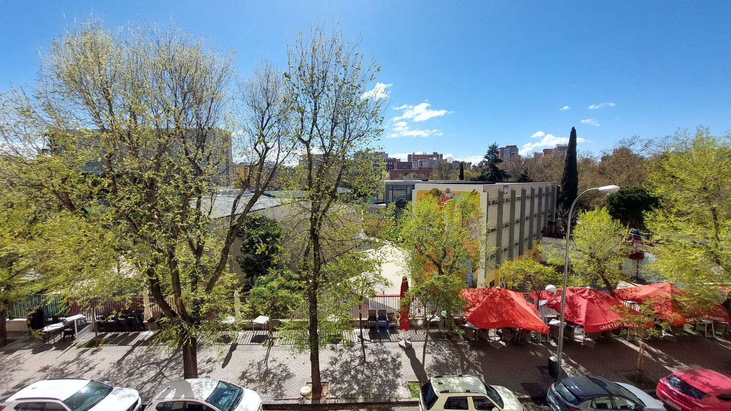 Piso en calle Virgen del Portillo, 27 - Foto 1