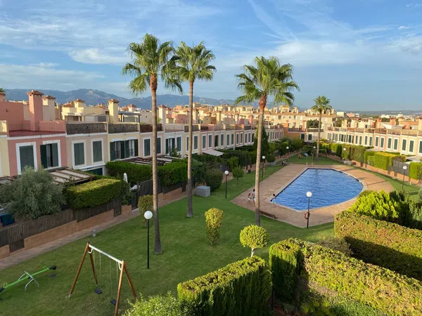 Chalet adosado en calle de la Guàtlera, 36  a