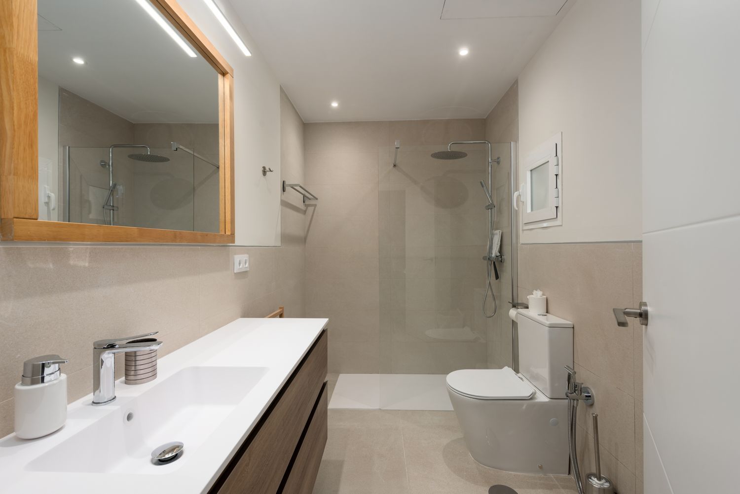 Chalet adosado en Barrio Sotoserena - Foto 9