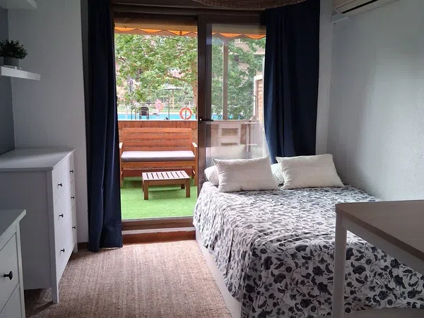 Estudio en avenida de Badajoz, 3