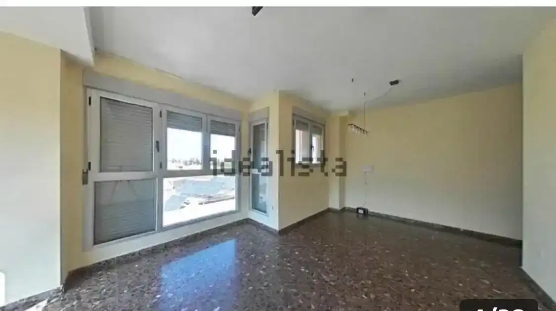 Piso en  Carrer Pintor Sorolla 18 - Foto 5