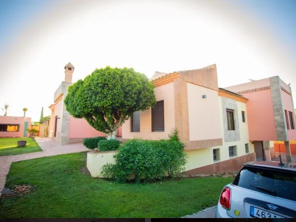 Casa o chalet independiente en Calle Pintor Luis Tristán, 5 - Foto 1
