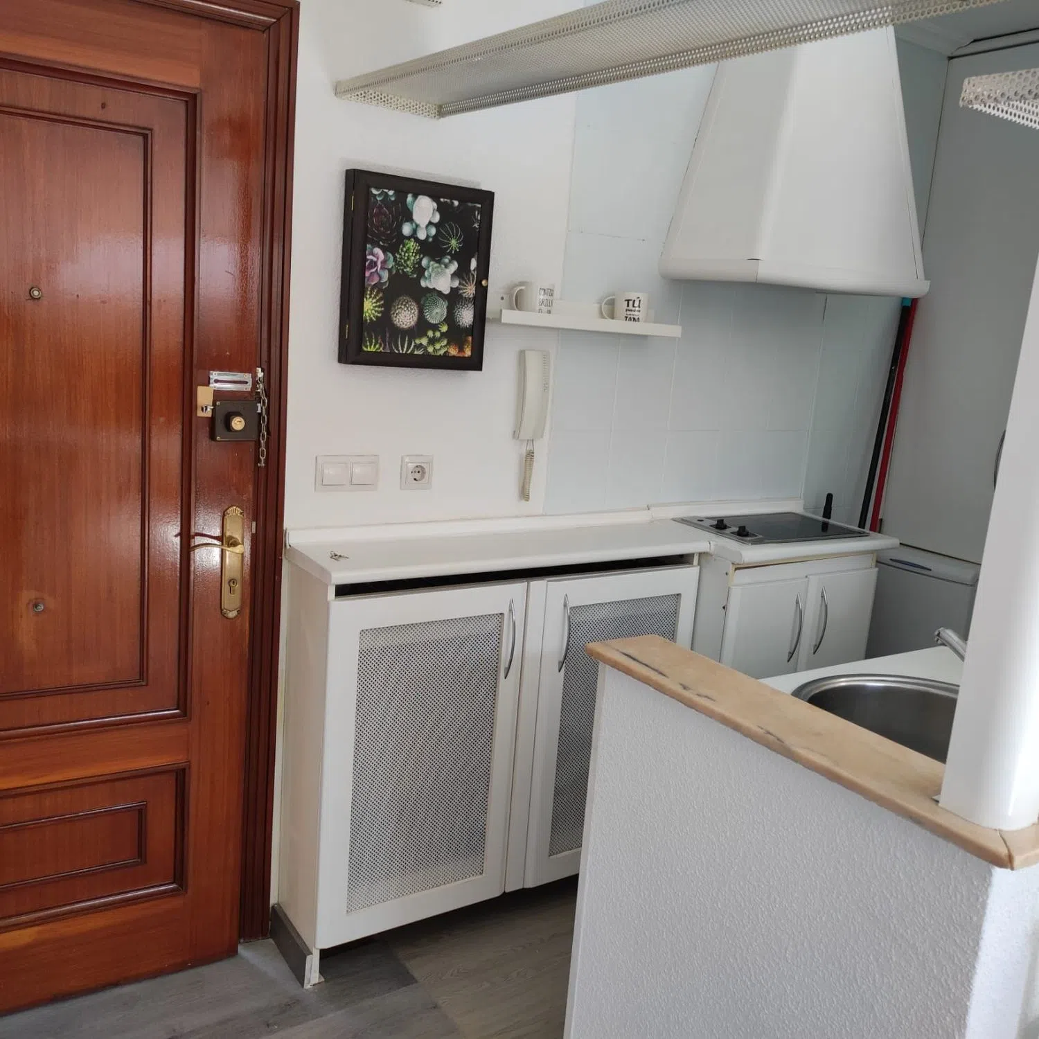 Estudio en avenida de los Reyes de España, 26 - Foto 3