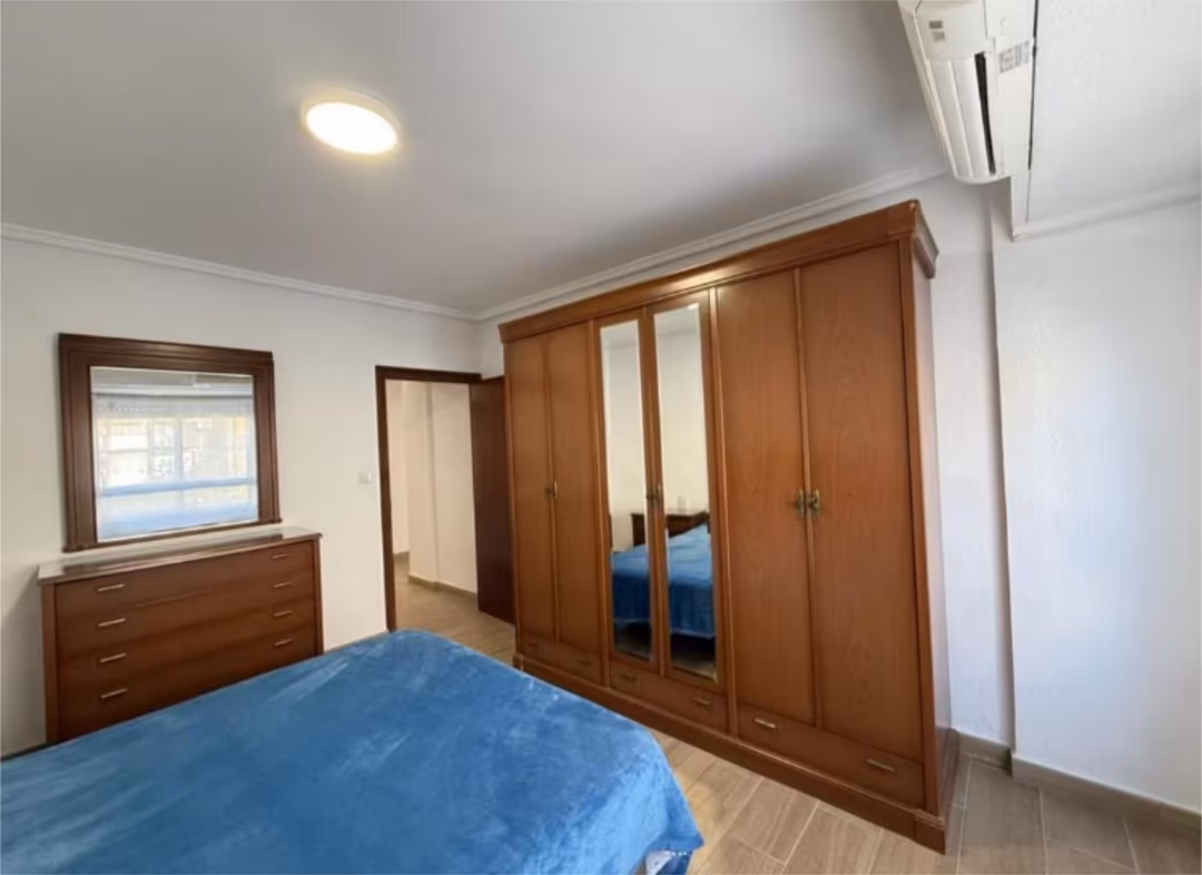 Piso en  Carrer d' Alcàsser 3 - Foto 3