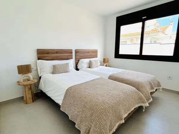 Chalet adosado en Rio Genil, 46, Mil Palmeras, Mil Palmeras - Foto 16