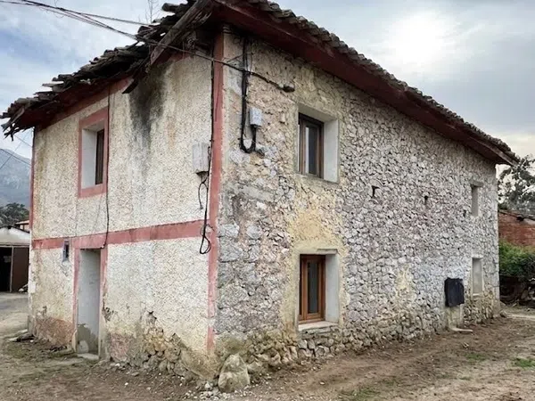 Chalet pareado en Parres s/n - Foto 1