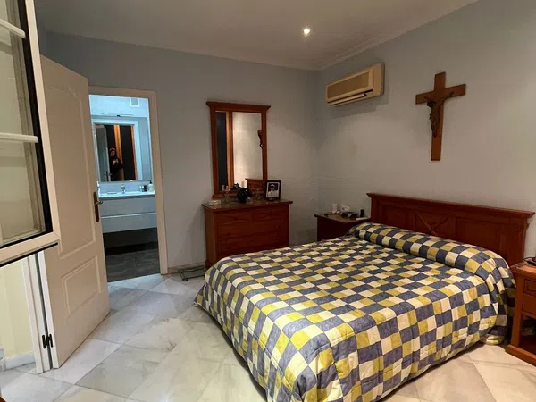 Chalet adosado en Coria del Río - Foto 5