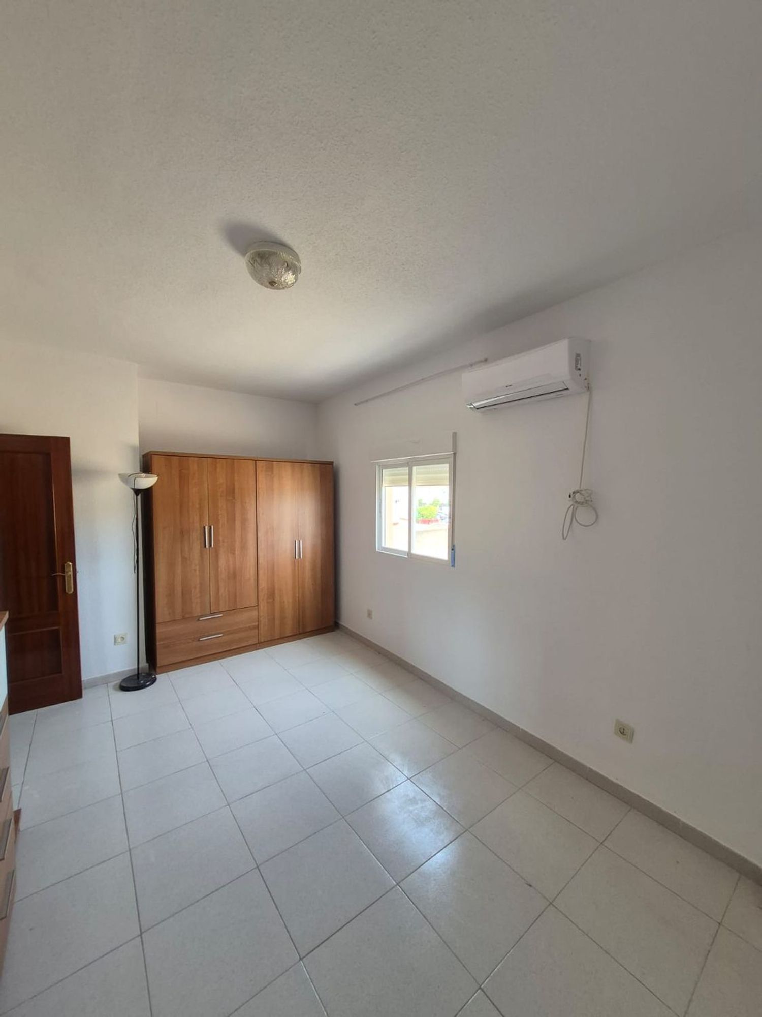 Chalet pareado en Calle Pintor Alonso Martinez, 27 - Foto 8