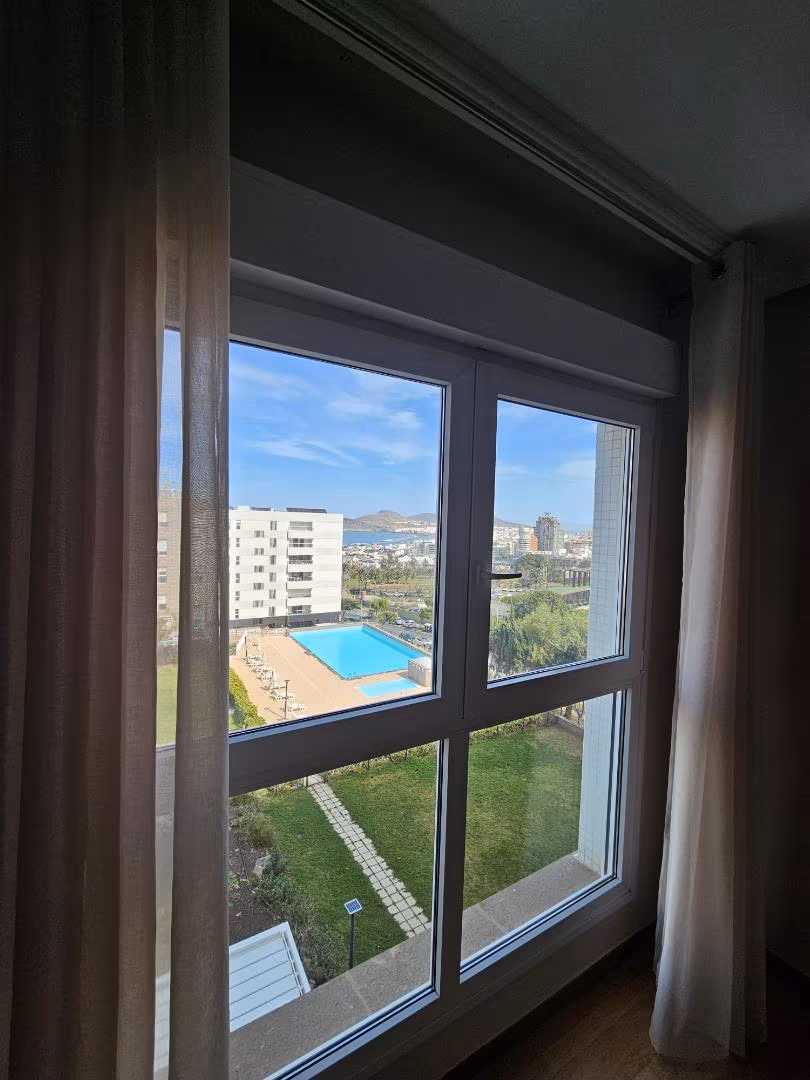 Piso en  Calle Doctor Alfonso Chiscano Díaz 8