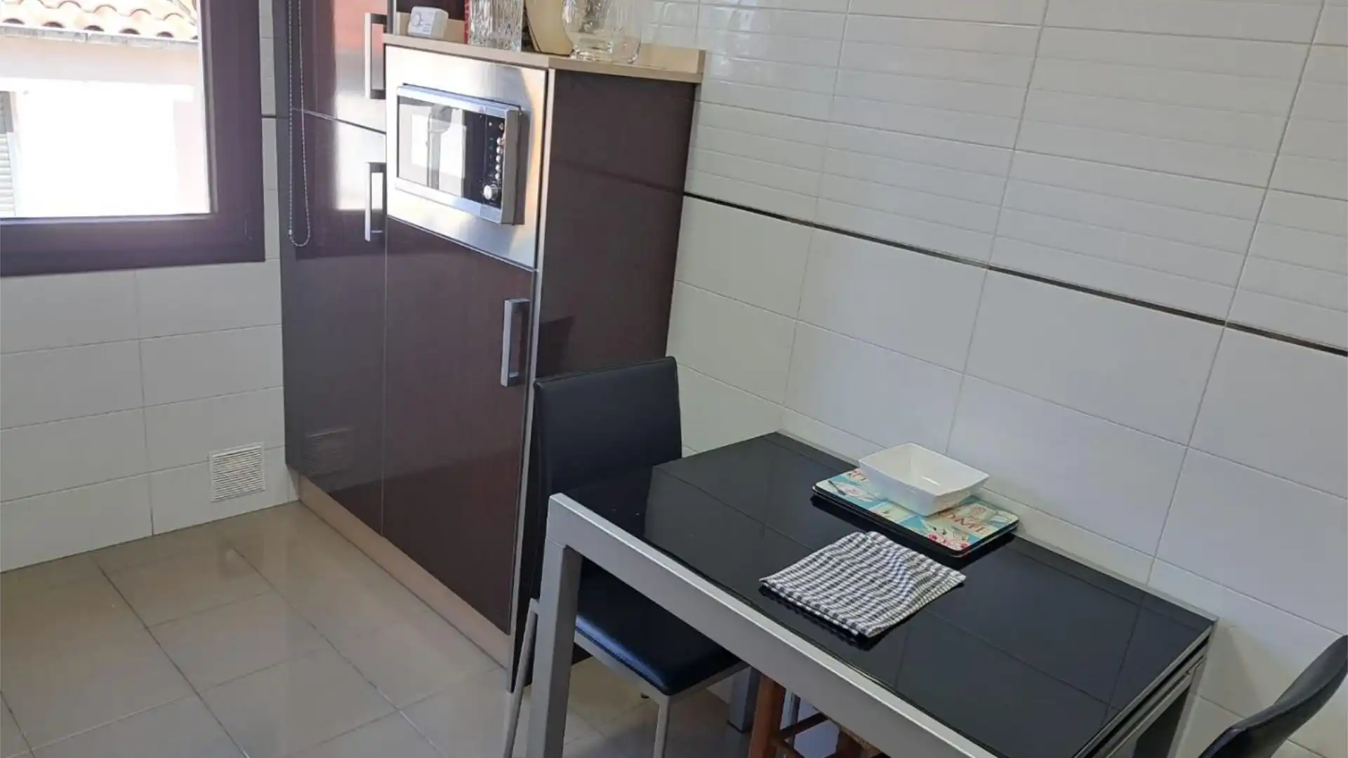 Piso en  Calle Sánchez Arjona 16 - Foto 5