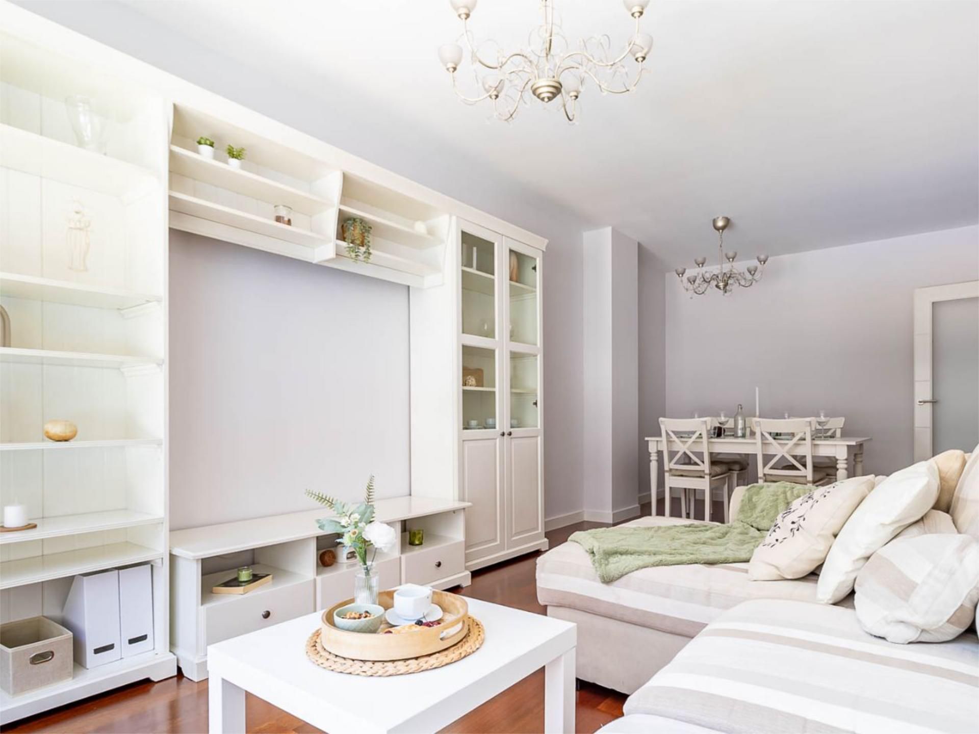 Piso en  Calle de Carlos y Guillermo Fernández Shaw 1