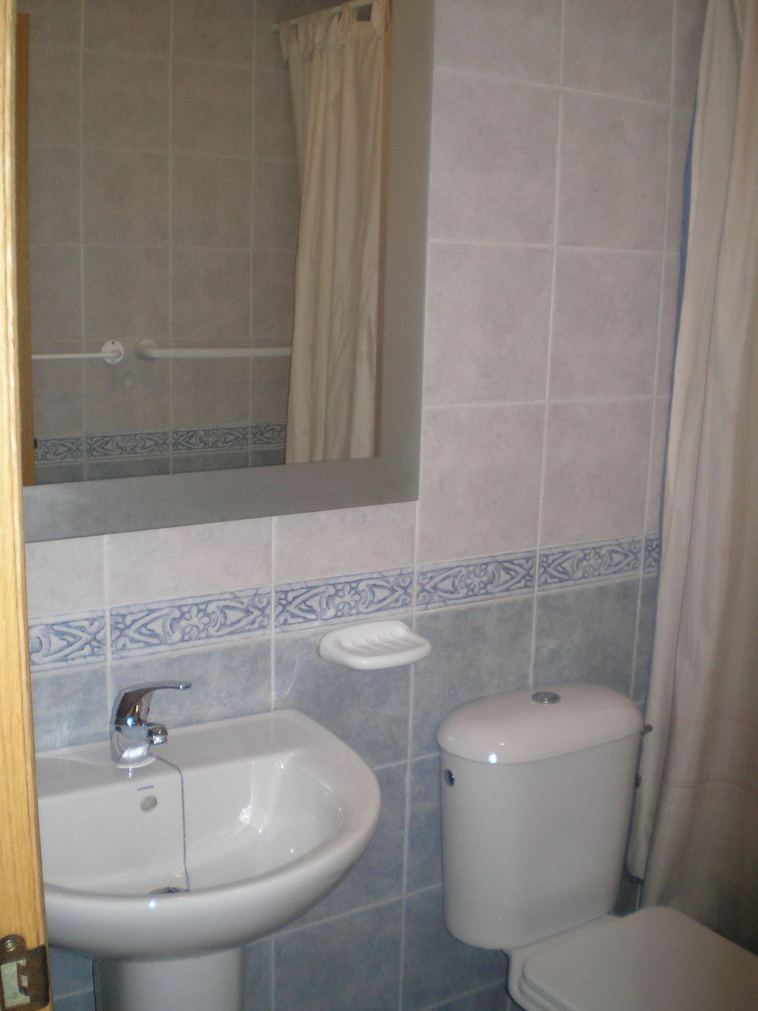 Piso en Avenida Parménides, 7, El Consul - El Romeral - Foto 4