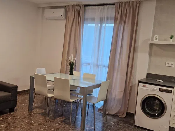 Estudio en plaza Ermita, 2 - Foto 1