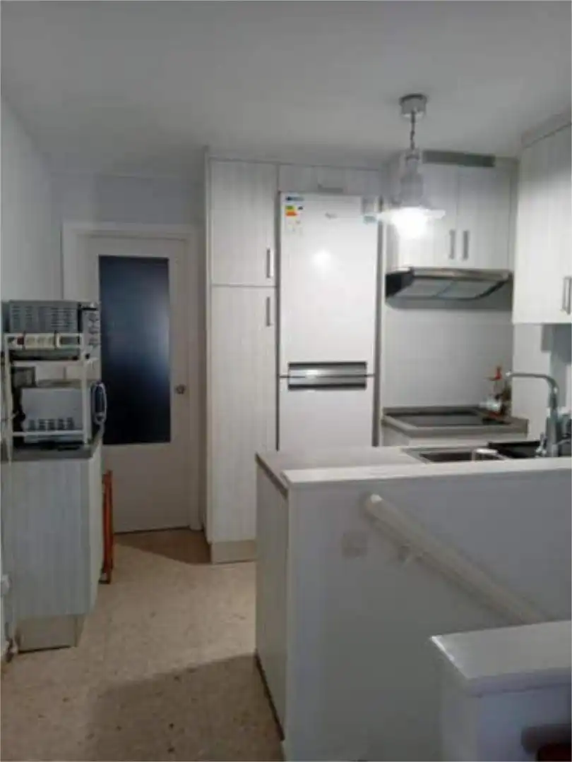 Piso en Reina Mercedes - Foto 4