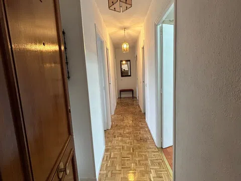 Piso en calle Mariano Benlliure, 19