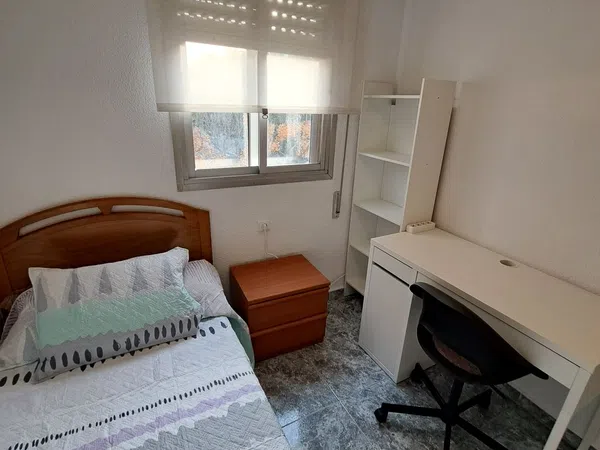 Piso en Av Blasco Ibáñez, Ciutat Jardí - Foto 92