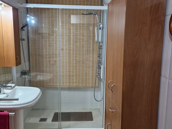 Estudio en calle de Ramón Pignatelli, 68 - Foto 2