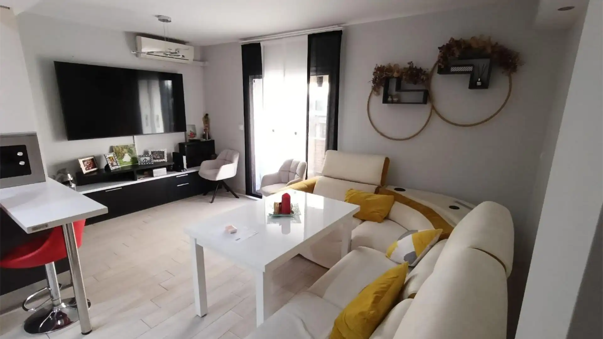 Piso en  Calle Juan Sebastián Elcano 14 - Foto 2