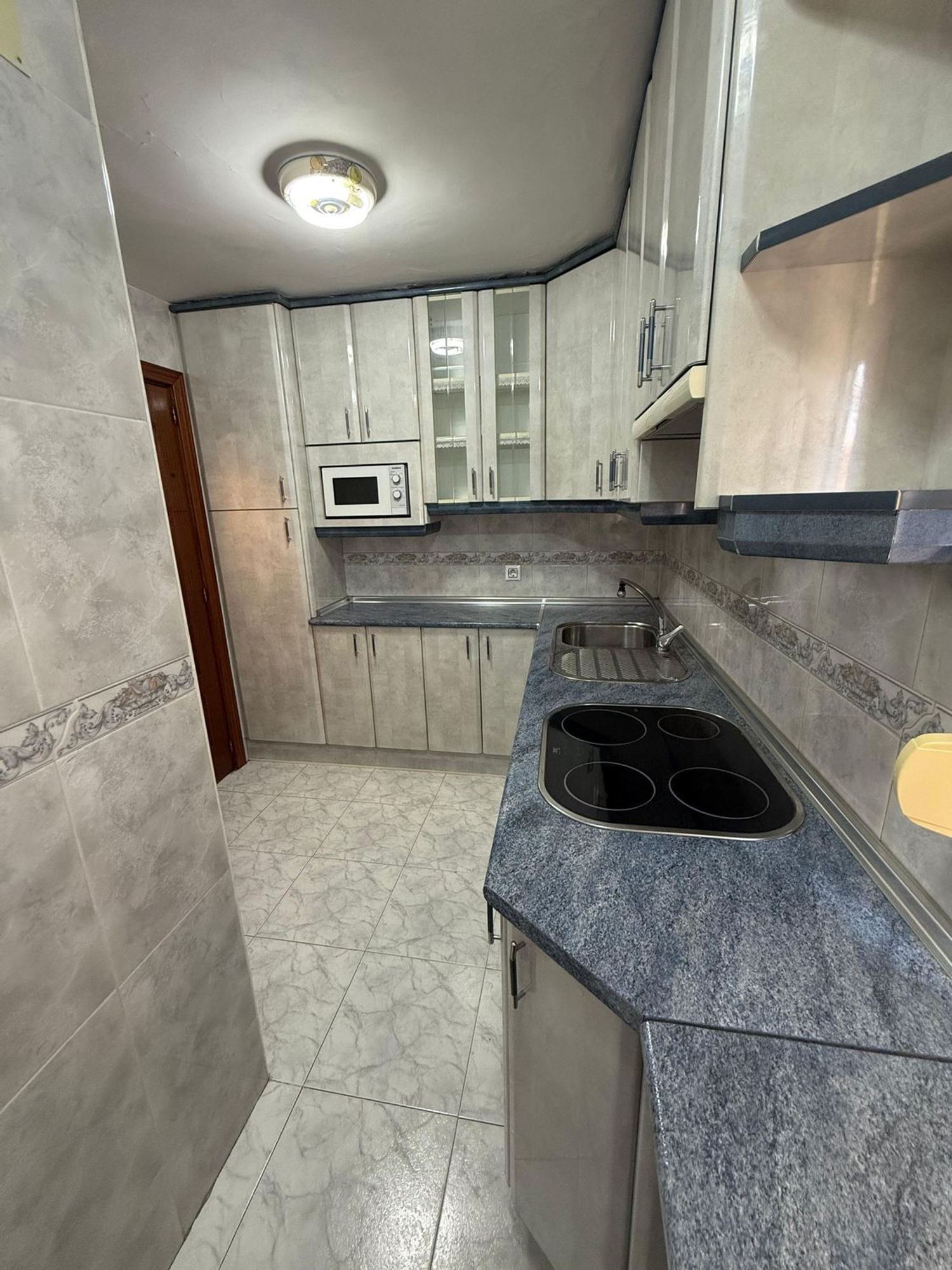 Piso en Barrio Águilas - Foto 8