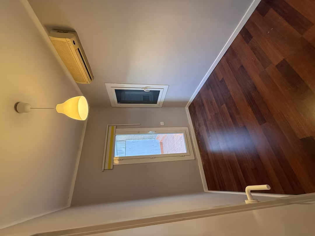 Piso en  Carrer de Viladomat 268 - Foto 9