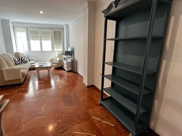 Piso en calle Álvaro de Bazán, 2