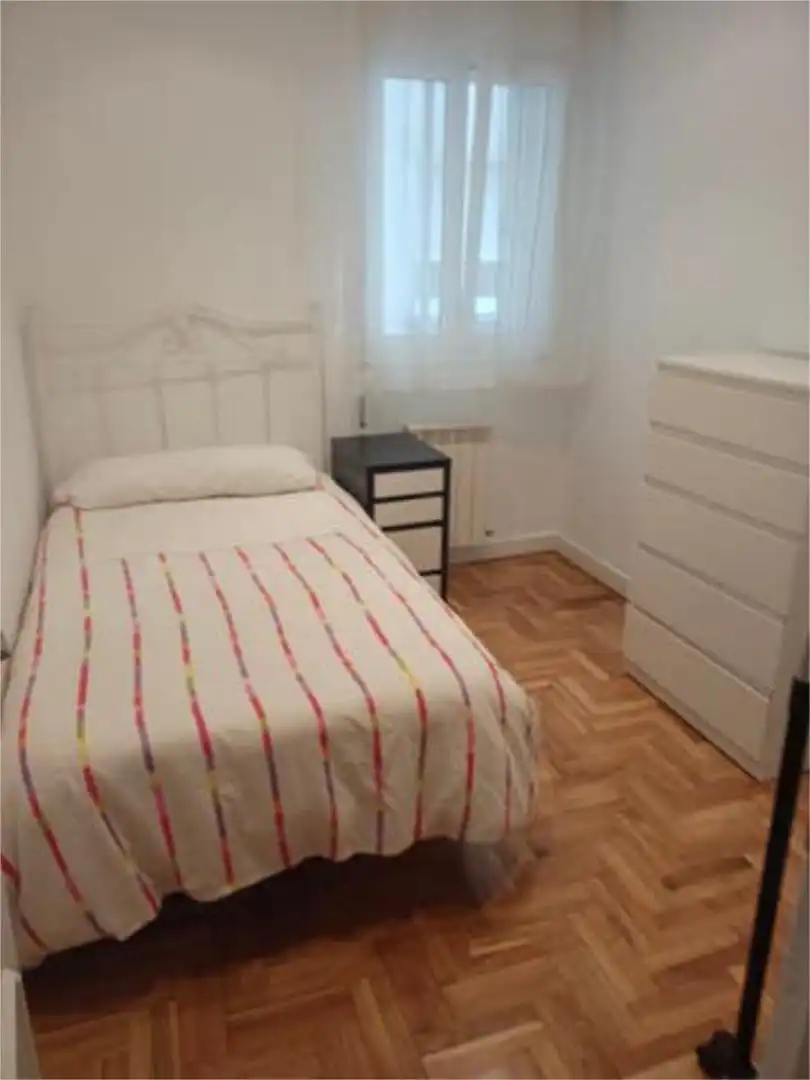 Piso en Begoña - Foto 2