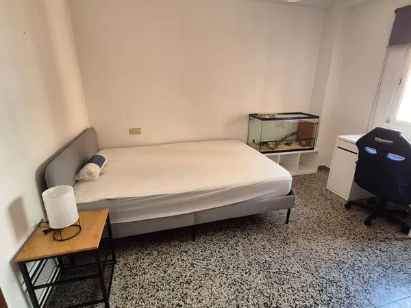 Piso en calle Góngora, 24 - Foto 2