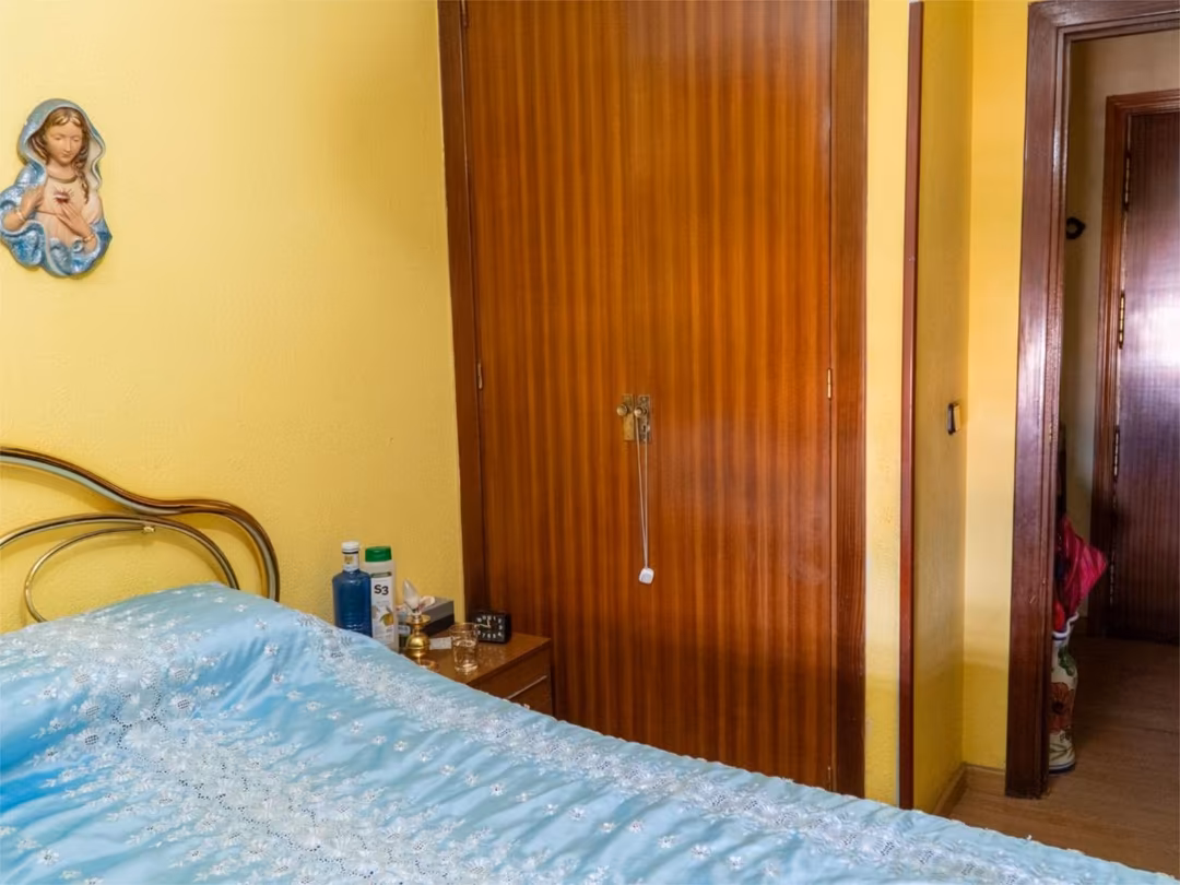 Piso en  Calle de Felipe de Diego 28 - Foto 8