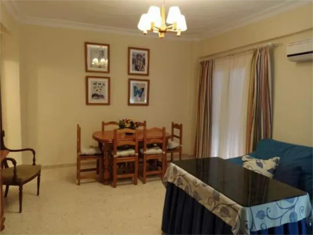 Piso en  Calle Malvaloca 1 - Foto 8