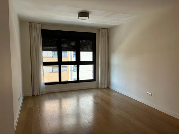 Piso en Adelfas, Adelfas - Foto 1