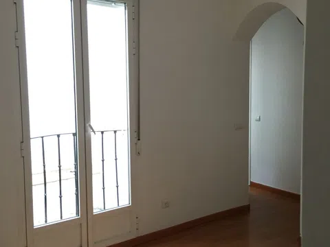 Piso en calle de la fe, 9