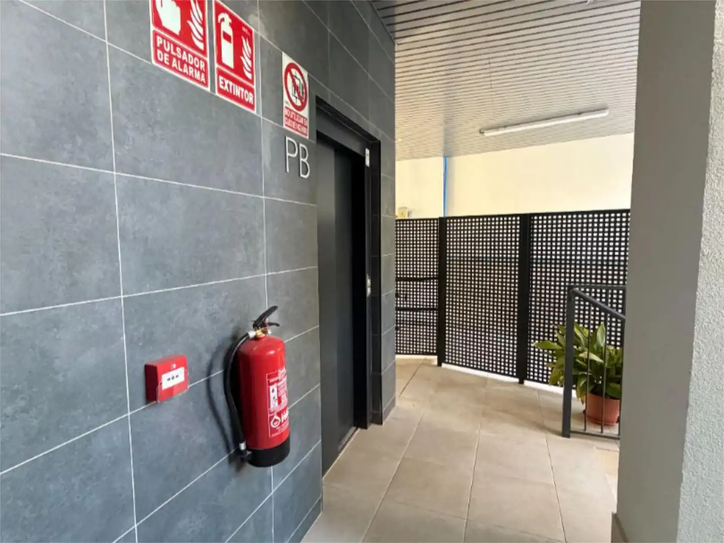 Piso en  Calle de García y Álvarez 2 - Foto 29