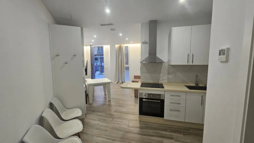 Piso en  Calle Hermano Juan Fernández 1 - Foto 4