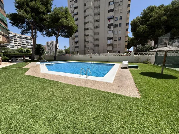 Piso en Avenida San Sebastián, Playa de San Juan - Foto 1