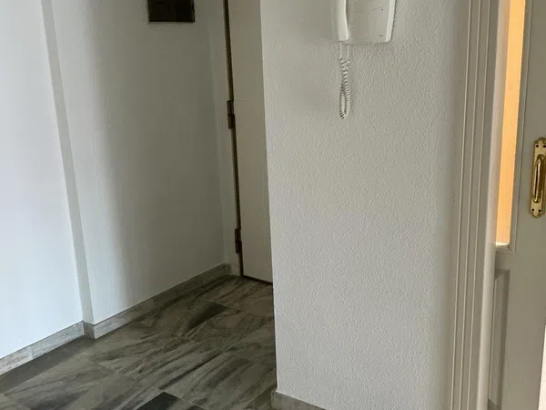 Piso en calle Cueva de Menga, 3 - Foto 2